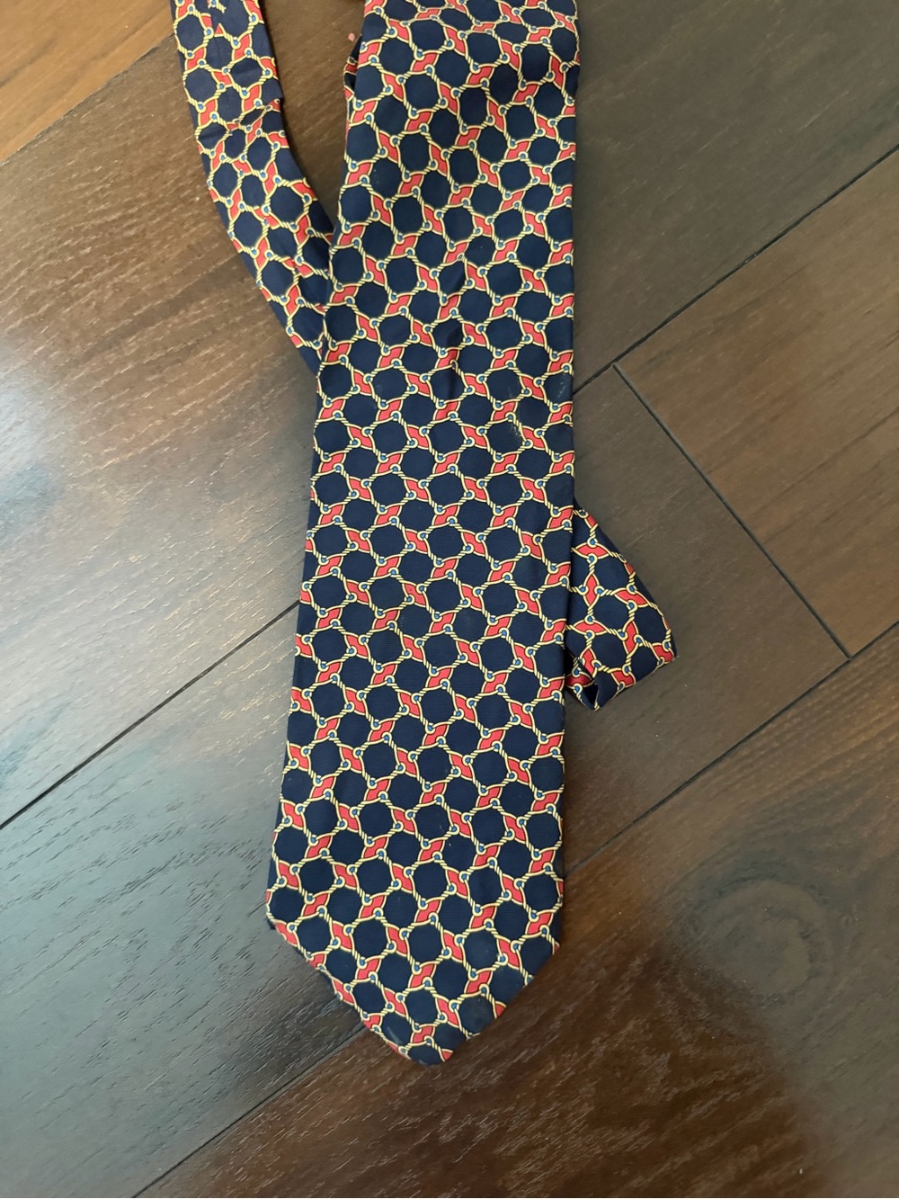 Brooks brothers makers blue label silk gold chain tie